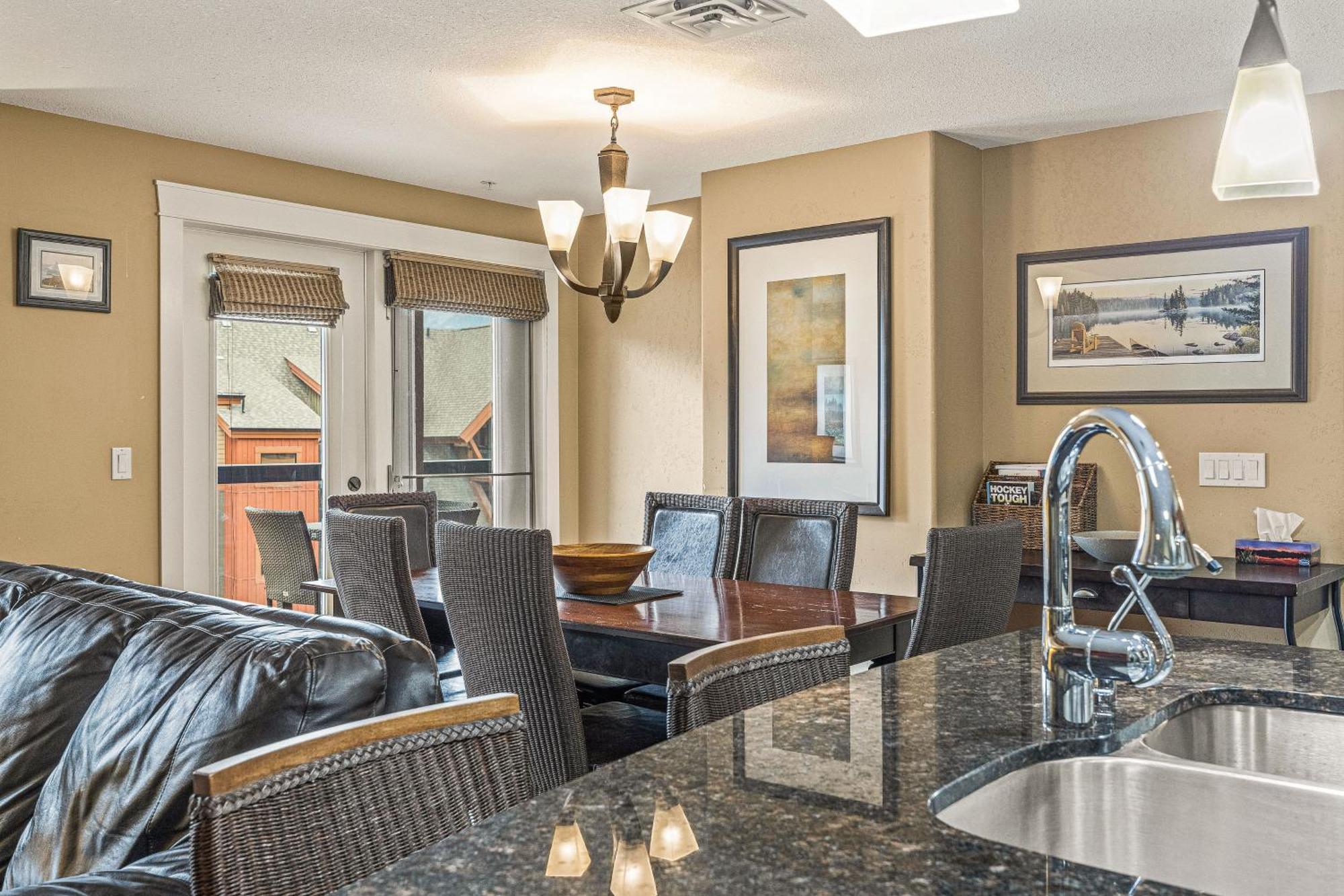 Apartment Kananaskis Way By Canadian Rockies Vacation