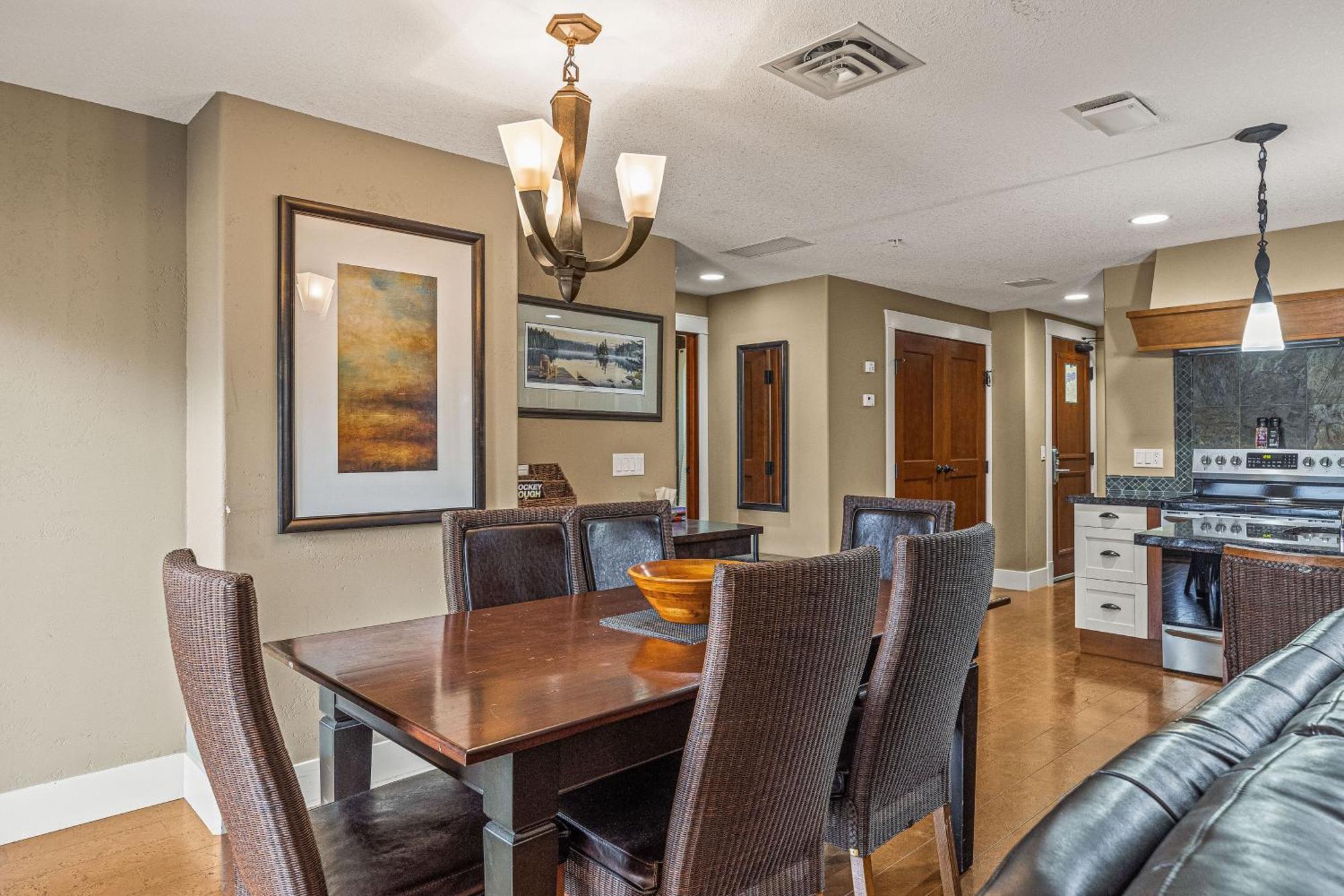 Kananaskis Way By Canadian Rockies Vacation Apartment Canmore